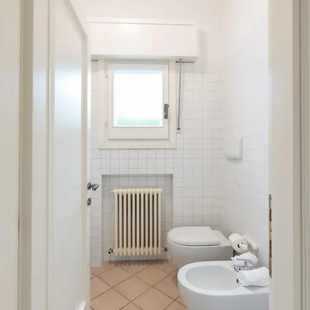 Vila Luxury Collection - Virgilio 20 Riccione